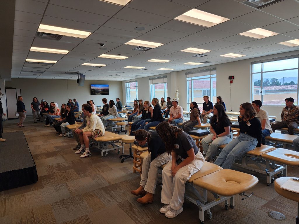 Students touring The Burrell College Of Osteopathic Medicine 